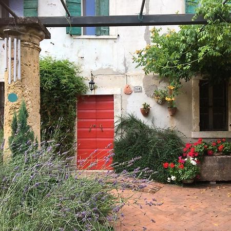 La Casa Grande Di Corte Italia Sorga ภายนอก รูปภาพ
